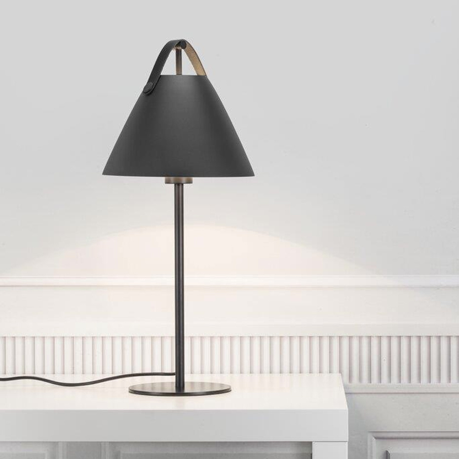Strap 25 Bordslampa Svart