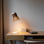 Petite 4620 Bordslampa Walnut Petite 4620 Bordslampa Walnut