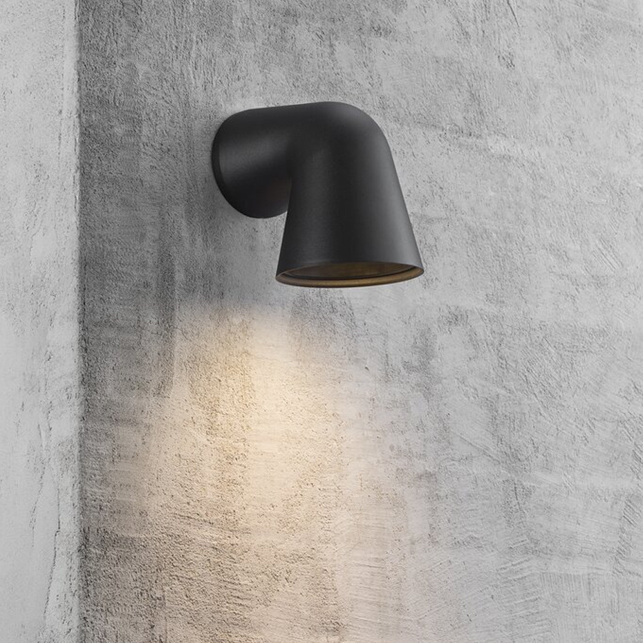 Front Single Vägglampa Svart