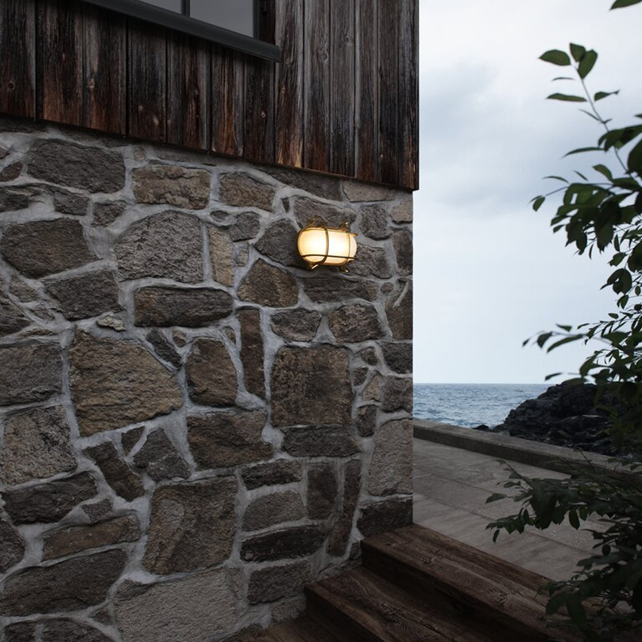 Helford Vägglampa Mässing