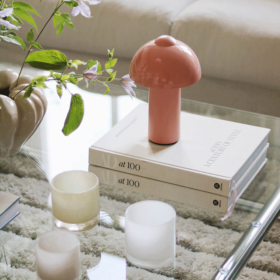 Buddy Portabel Bordslampa Blush