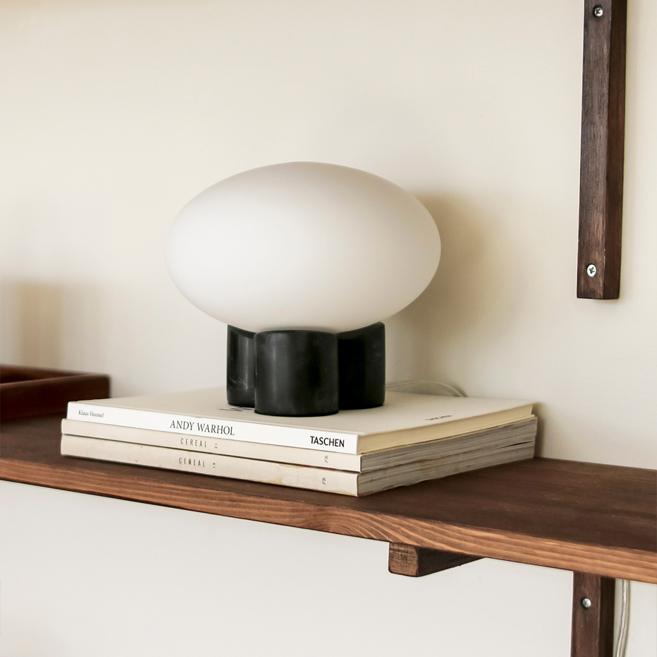 Mammut 20 Bordslampa Svart