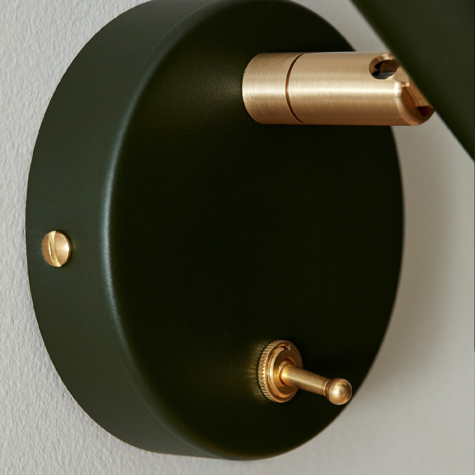 Slender Vägglampa Bottle Green/Mässing