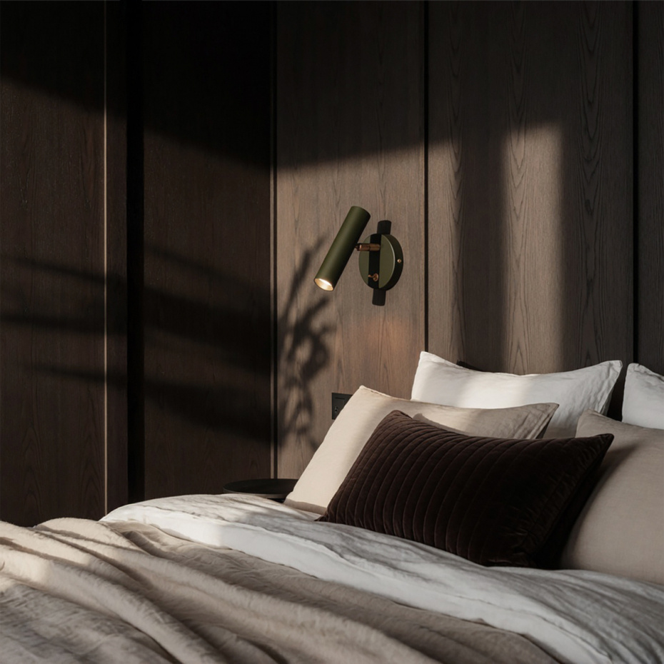 Slender Vägglampa Bottle Green/Mässing