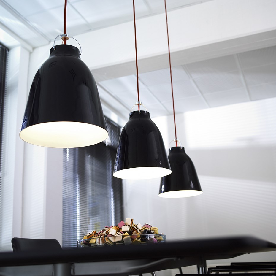 Caravaggio P2 Pendel High-Gloss Black/Red