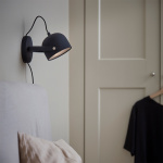 Svejk 13 Vägglampa Svart/Nickel Svejk 13 Vägglampa Svart/Nickel