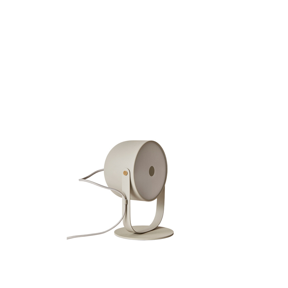 Svejk 18 Bordslampa Beige/Mässing