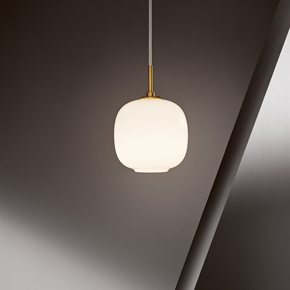 VL45 Ø175 Radiohuspendel Opal White/Brass