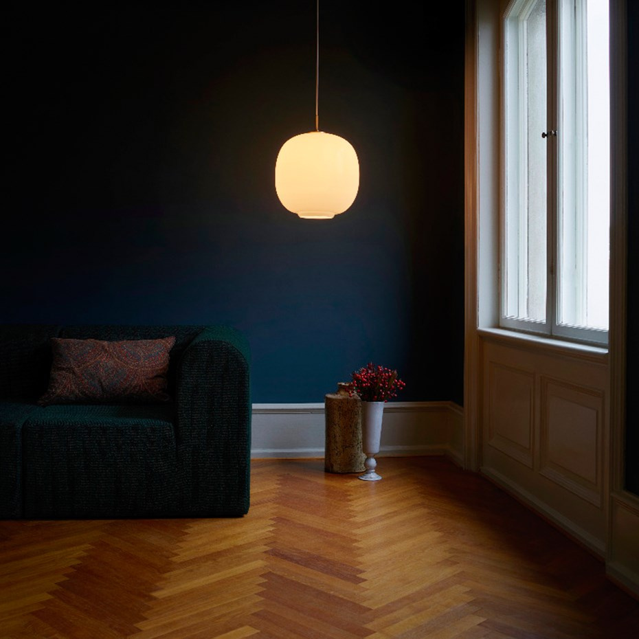 VL45 Ø250 Radiohuspendel Opal White/Brass