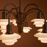 PH 1/1 Ljuskrona 9 Centenary Edition Aged Brass/Dusty Terracotta PH 1/1 Ljuskrona 9 Centenary Edition Aged Brass/Dusty Terracotta