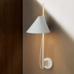 Yuh Vägglampa White Yuh Vägglampa White