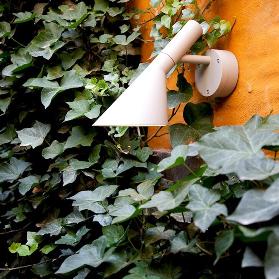 AJ 50 Vägglampa Black