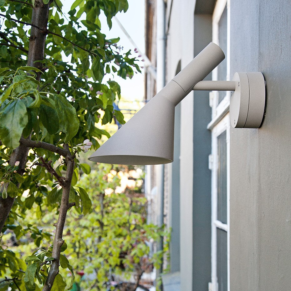 AJ 50 Vägglampa White