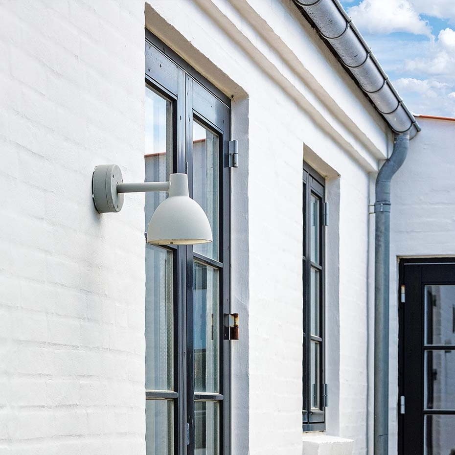 Toldbod 155 Vägglampa Aluminium V2