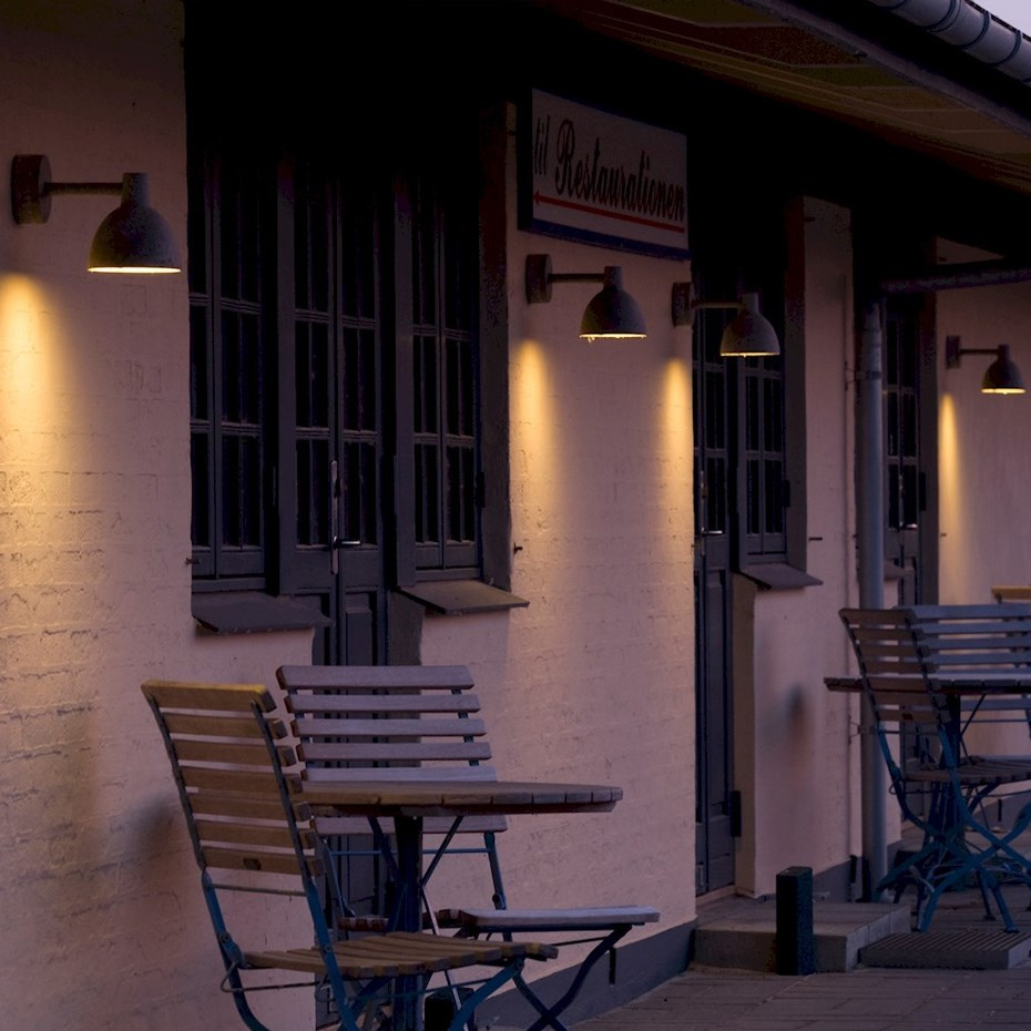 Toldbod 155 Vägglampa Aluminium V2