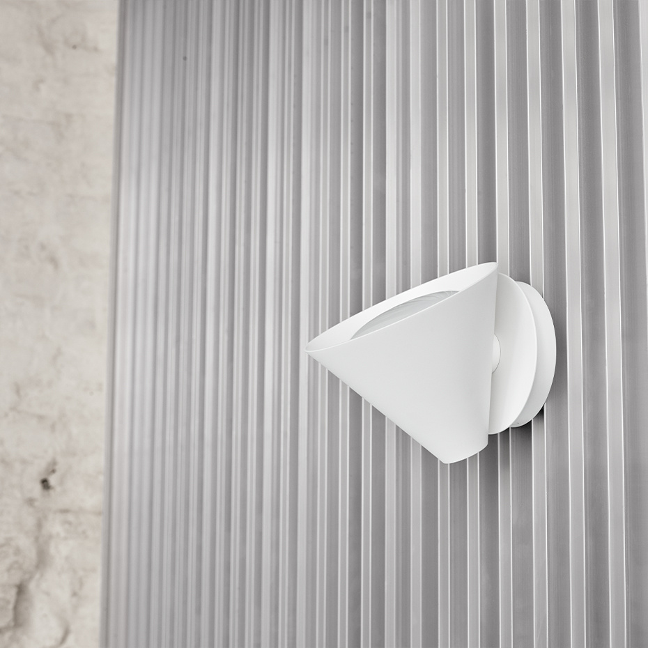 Keglen Vägglampa White