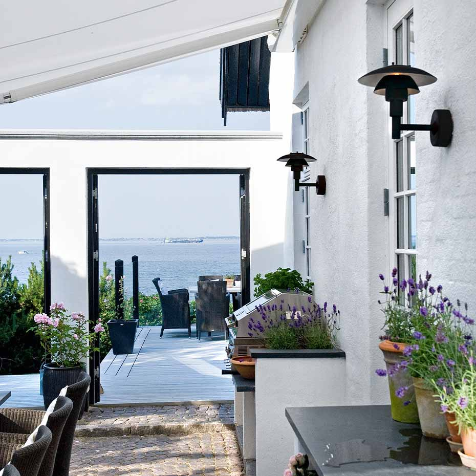 PH 3-2½ Vägglampa Black V2