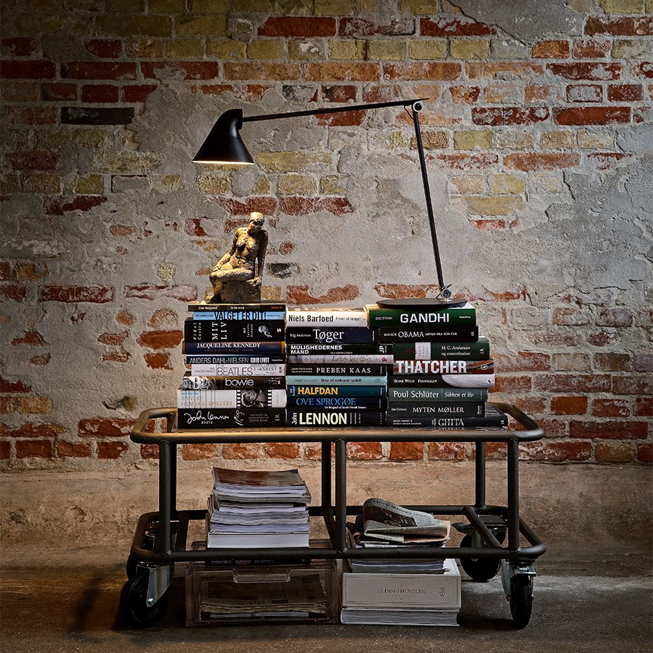 NJP Bordslampa Black