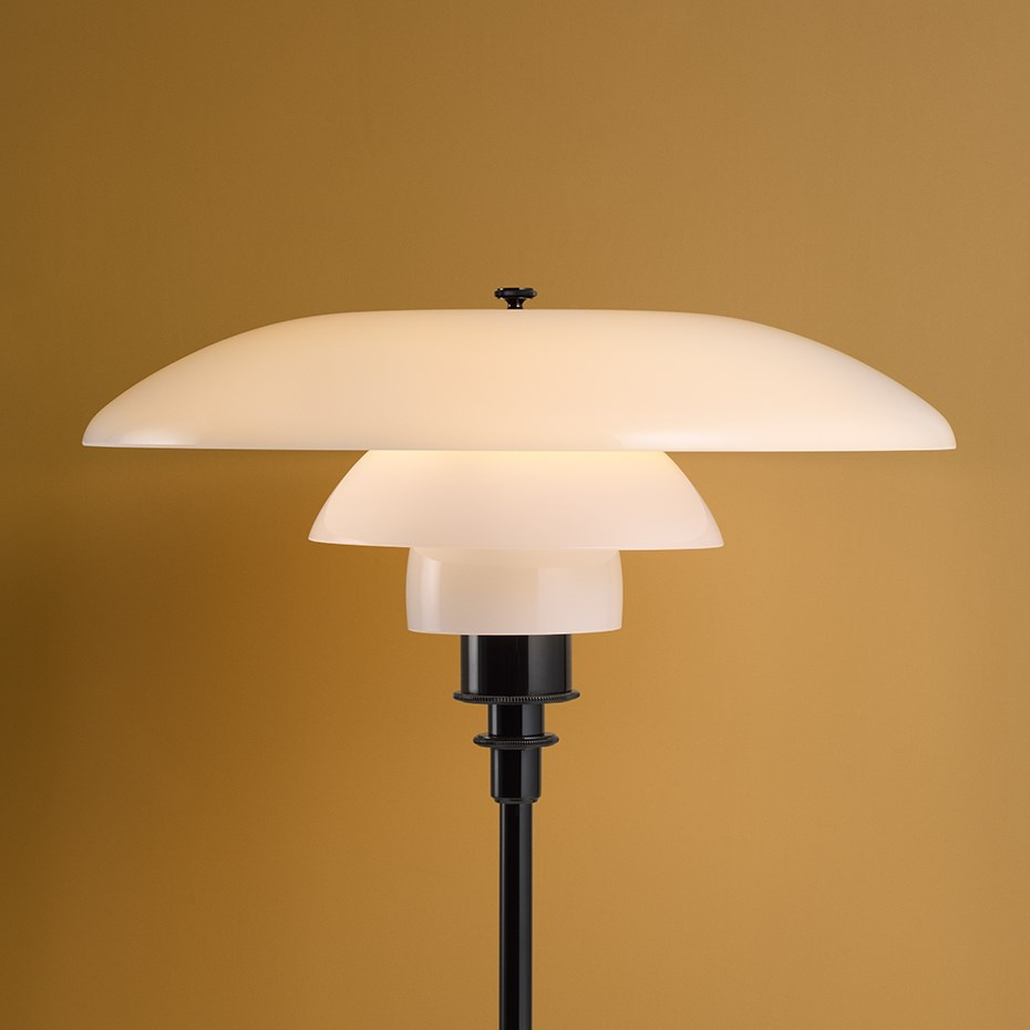 PH 3½-2½ Bordslampa Metalized Black