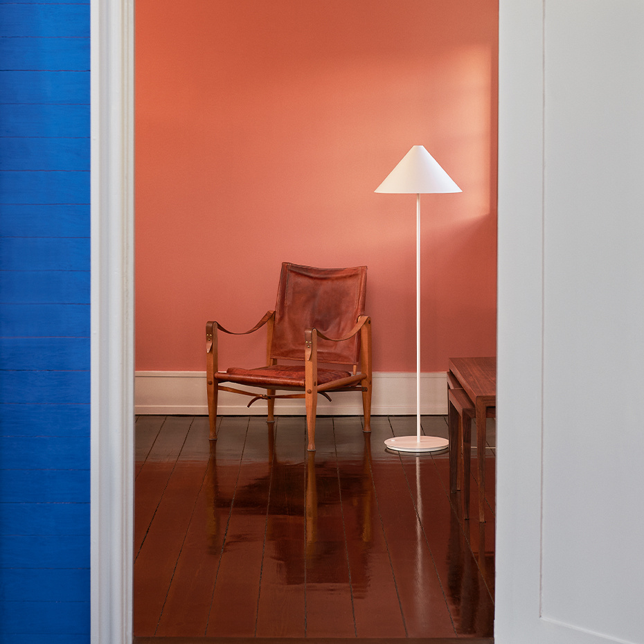 Keglen Golvlampa Black