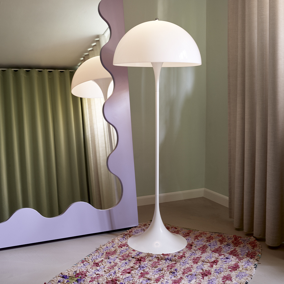 Panthella Golvlampa White Opal Acryl