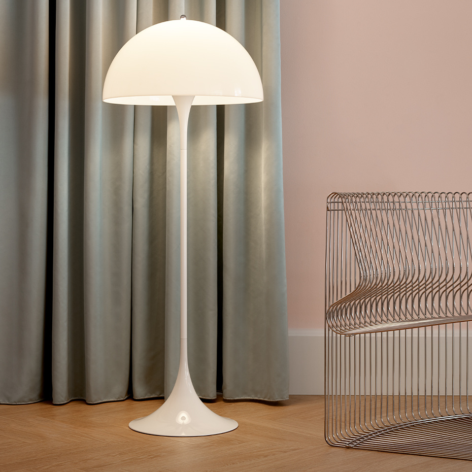 Panthella Golvlampa White Opal Acryl