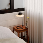 AJ Oxford 410 Bordslampa Black/Opal Glass AJ Oxford 410 Bordslampa Black/Opal Glass