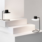 AJ Oxford 280 Bordslampa Black/Opal Glass Med Överskärm AJ Oxford 280 Bordslampa Black/Opal Glass Med Överskärm