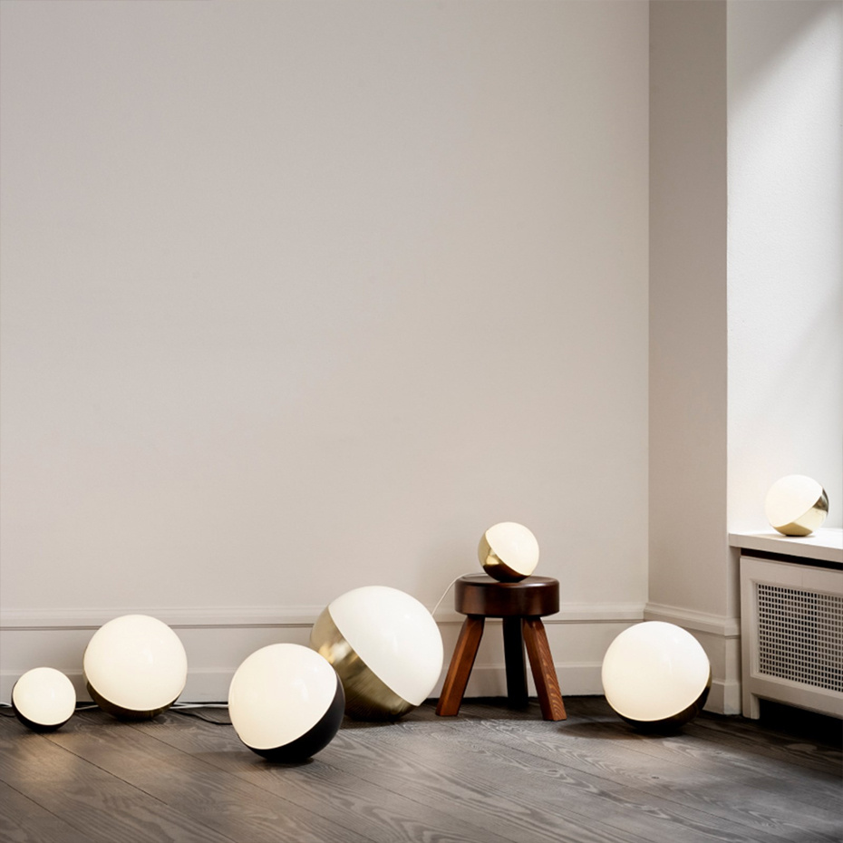 VL Studio Ø250 Bordslampa/Golvlampa Brass