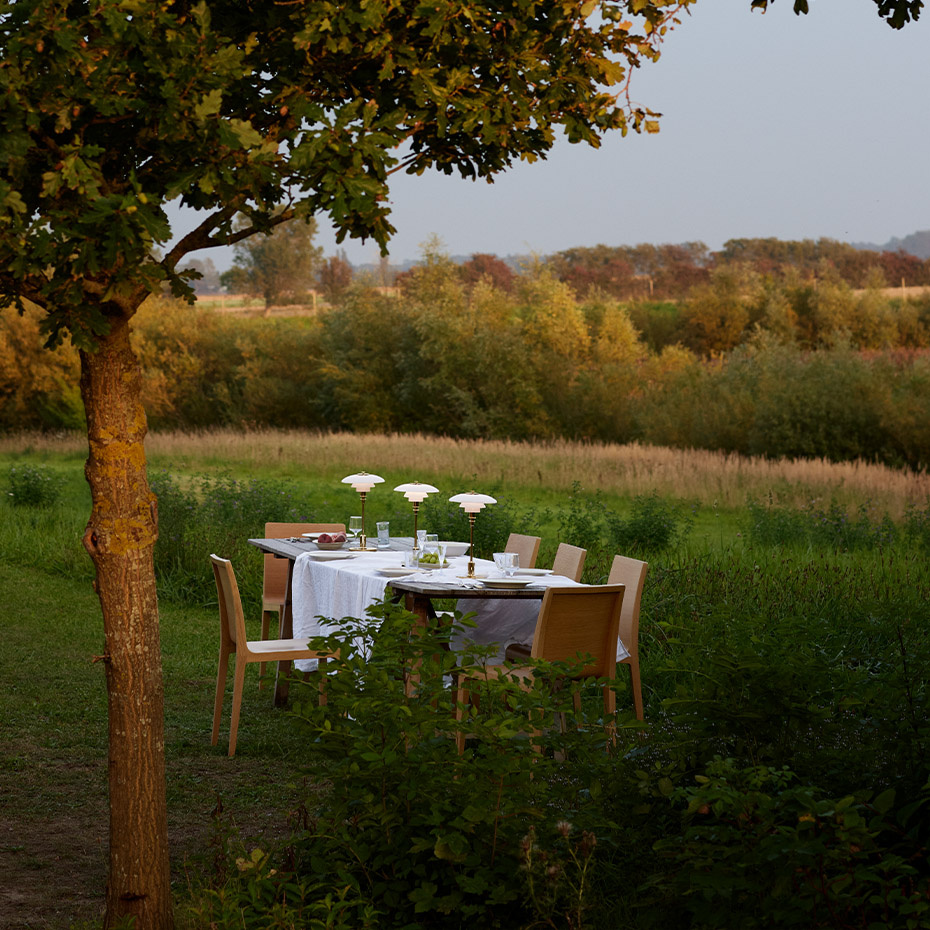 PH 2/1 Portable Bordslampa Brass Metallised