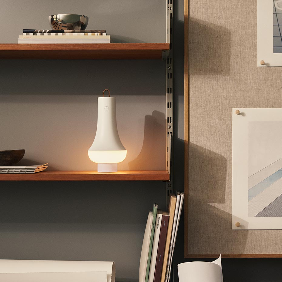 Tomoshi Portable Bordslampa White