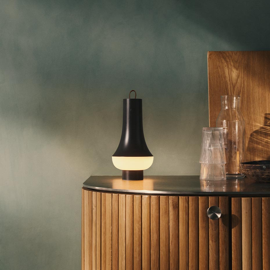 Tomoshi Portable Bordslampa Dark Brown