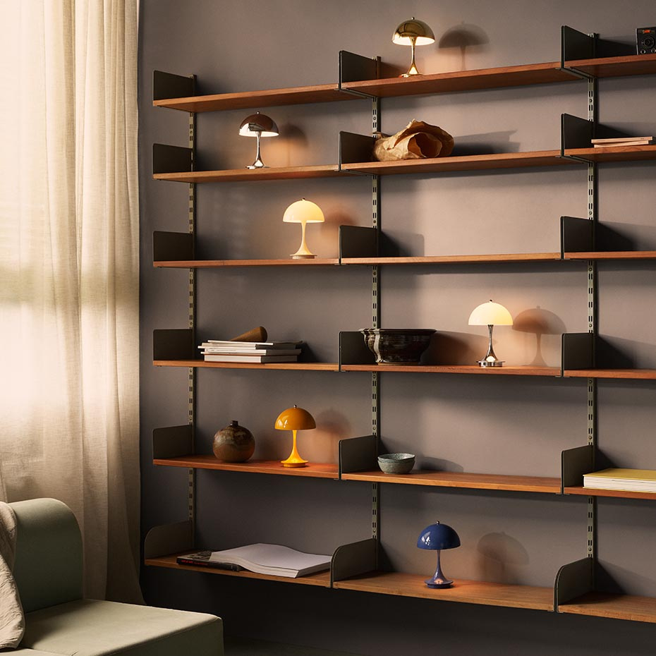 Panthella Ø160 Portable Bordslampa Brass Metallised V3