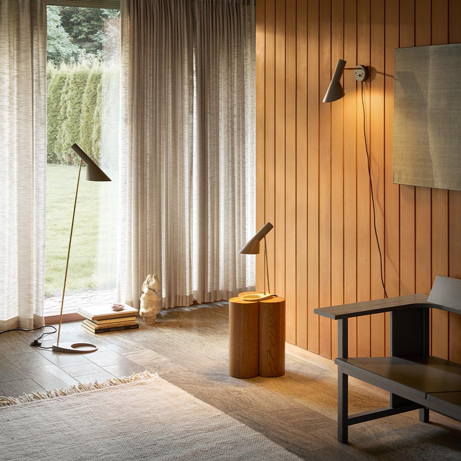 AJ Golvlampa Brass/Warm Grey