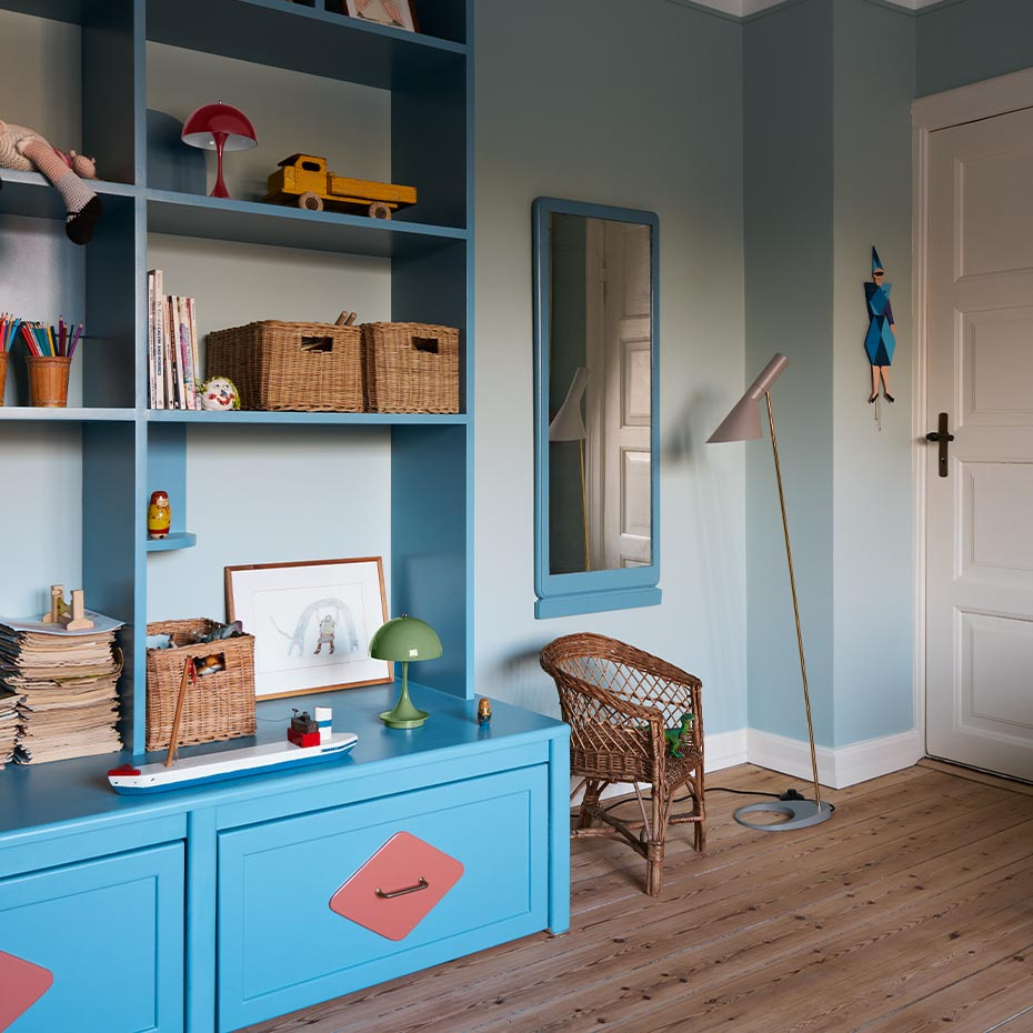 AJ Golvlampa Brass/Warm Grey