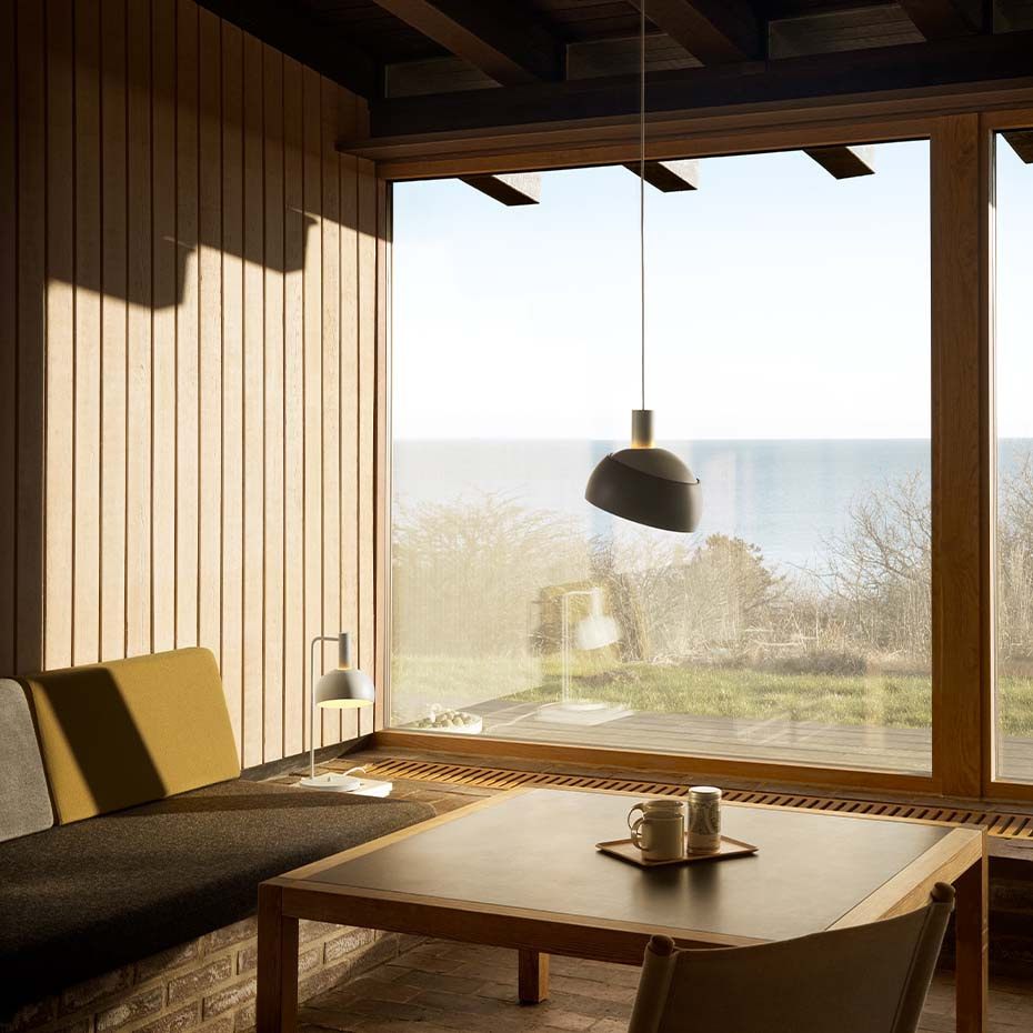 FJ Elements Ø175 Bordslampa White