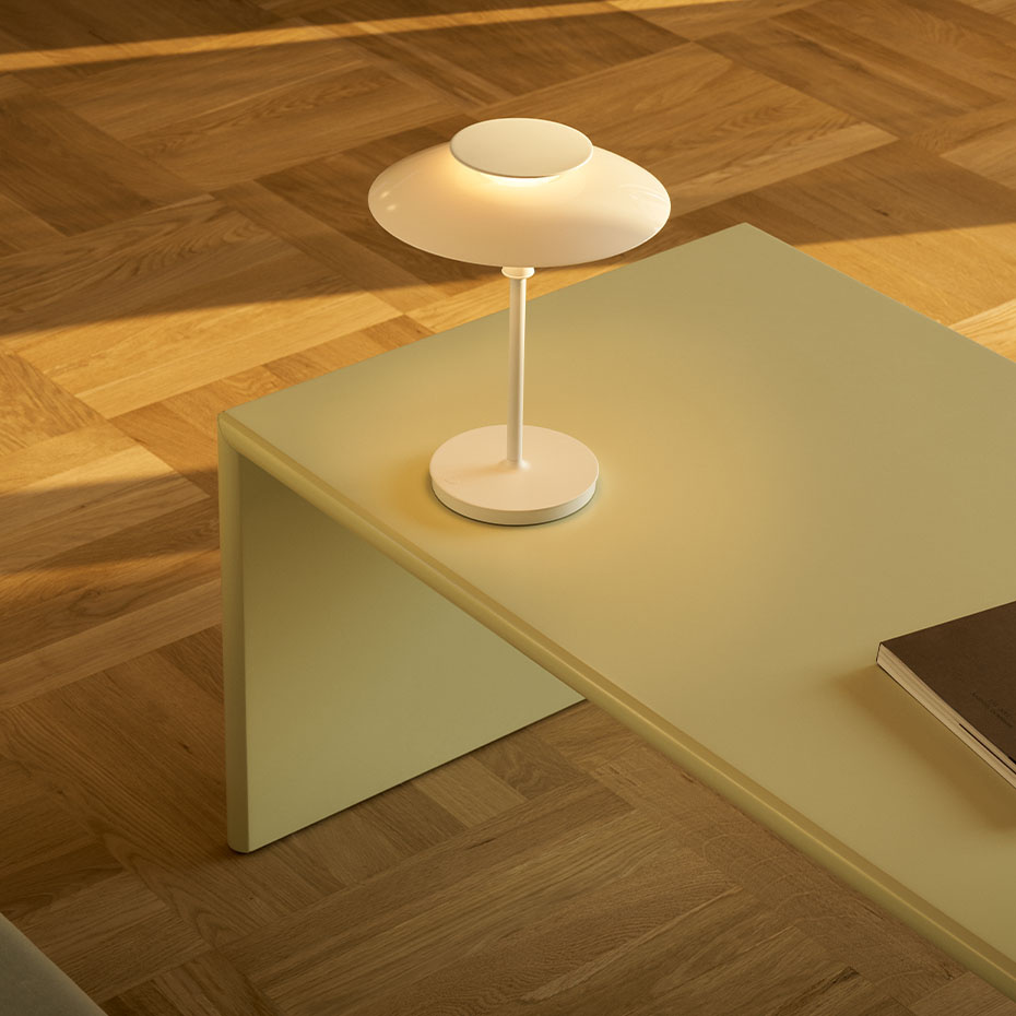 PH 80 Portable Bordslampa Opal White/White