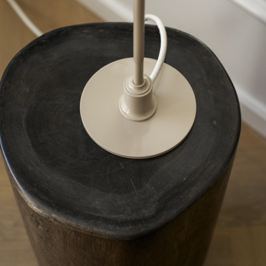 PH 2/1 Bordslampa Glossy Beige