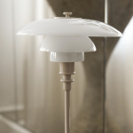 PH 2/1 Bordslampa Glossy Beige PH 2/1 Bordslampa Glossy Beige