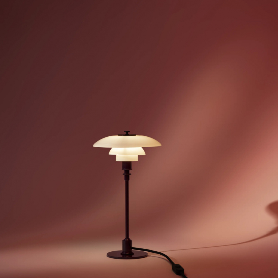 PH 2/1 Bordslampa Glossy Burgundy
