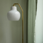 VL Ring Crown Golvlampa Brass/Opal Glass VL Ring Crown Golvlampa Brass/Opal Glass