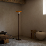 PH 3½-2½ Golvlampa Centenary Edition Amber/Opal White PH 3½-2½ Golvlampa Centenary Edition Amber/Opal White