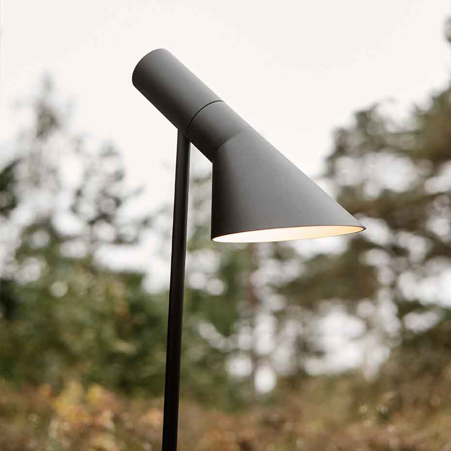 AJ Garden Pollare Short Black Med Fotplatta