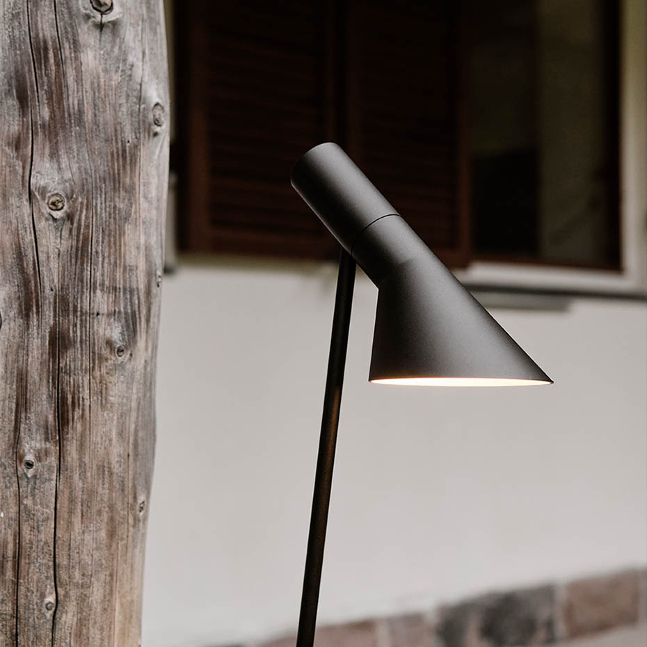 AJ Garden Pollare Long Black Med Jordspett