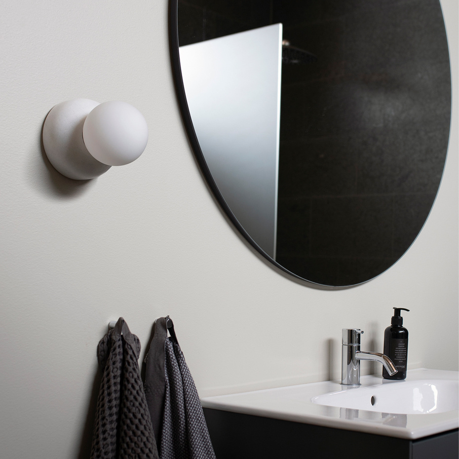 Torrano 13 Taklampa/Vägglampa Vit IP44