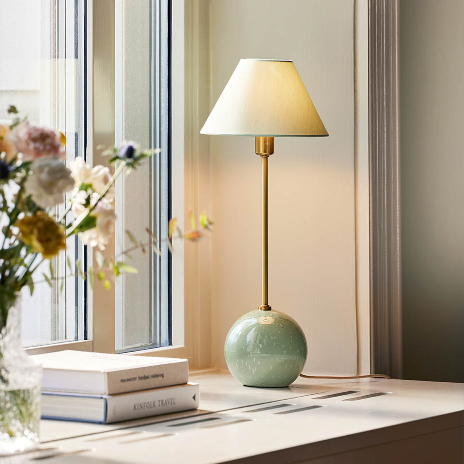 Iris 20 Bordslampa Grön