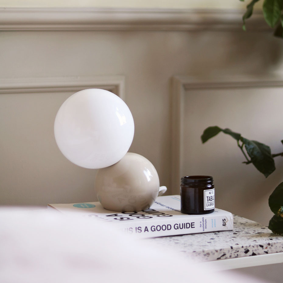 Ripley Bordslampa/Vägglampa Beige