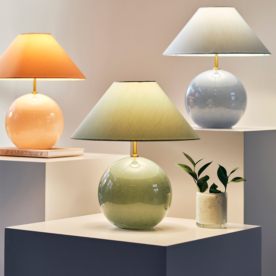 Iris 35 Bordslampa Duvblå