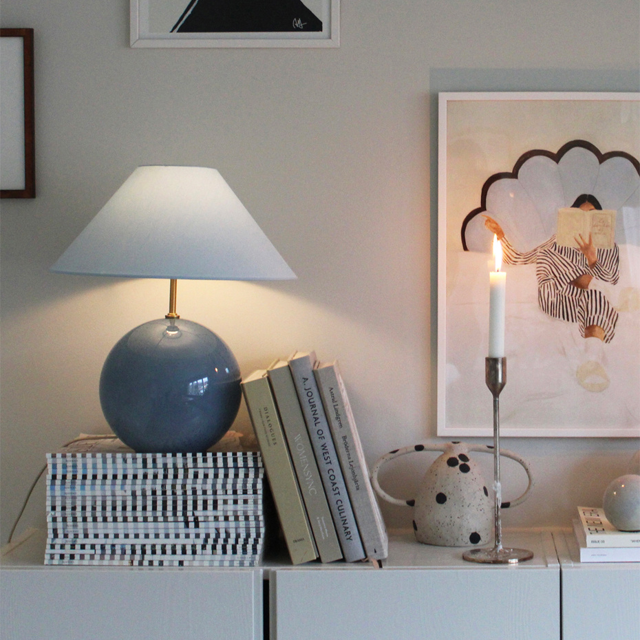 Iris 35 Bordslampa Duvblå