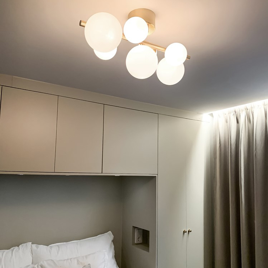 Molekyl Plafond Mässing/Opalglas